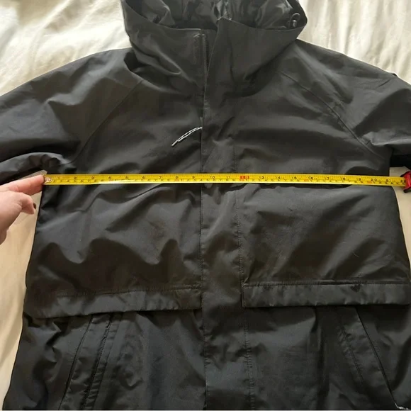 Burton Gore Tex Powline Snowboard Jacket Black size Large - Picture 15 of 16